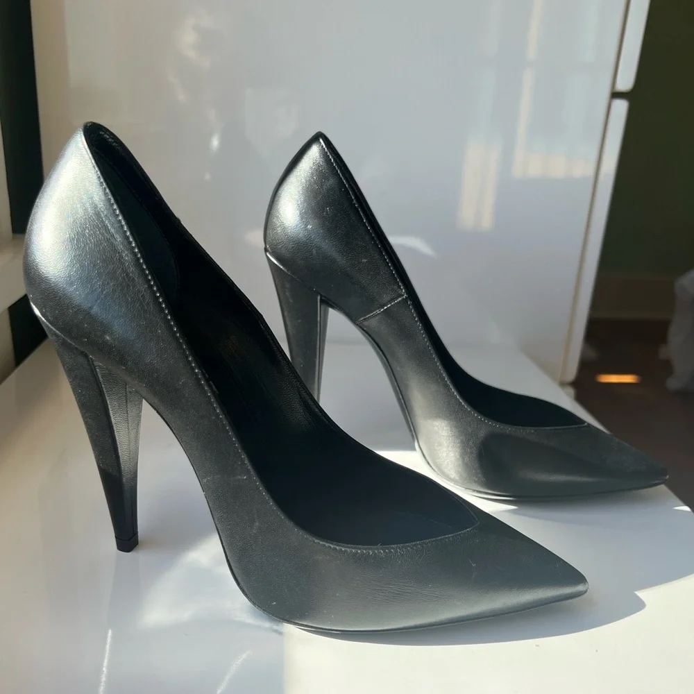 Saint Laurent Era 110 Black Leather Pumps - Picture 6 of 8